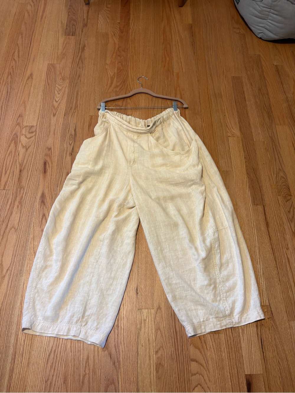 Anthropologie Cream Elastic-Waist Linen-Barrel Pants